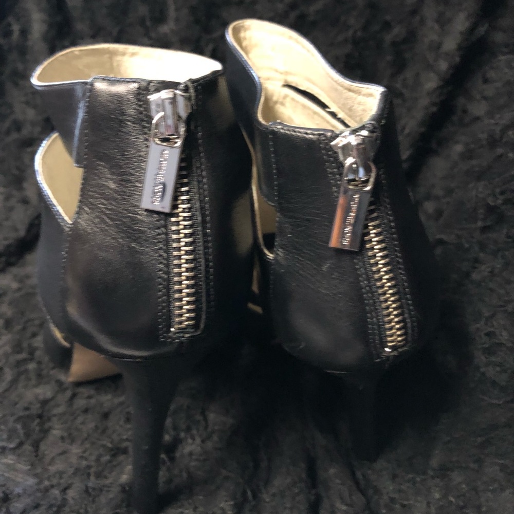 Michael Kors Heels, only ever tried on - size 10m - Picture 8 of 8